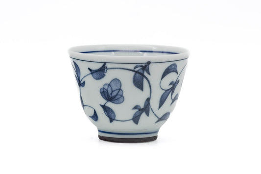 Japanese Teacup - Blue Floral Arabesque Porcelain Mino-yaki Yunomi - 70ml