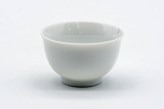 Japanese Teacup - White Porcelain Mino-yaki Yunomi - 60ml